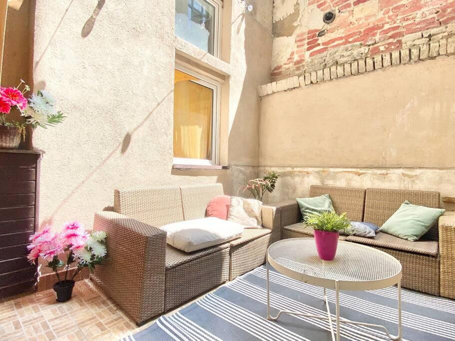 Stay Cool! Apartment With Sauna And Private Garden Budapest Eksteriør bilde
